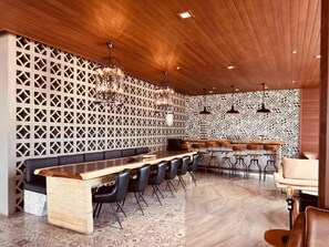 Bar (en la propiedad)