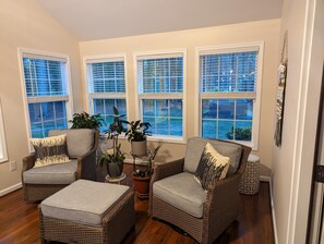 Interior - Clean, Spacious Home with 5 Mile Commute to Pinehurst/US Open. Pet/Smoke Free. (Aberdeen)