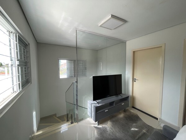 Interior - Comfort and Style Master Ebony I (Cuiabá)