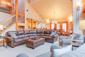 Televisor intel·ligent, llar de foc, videojocs i reproductor de DVD 