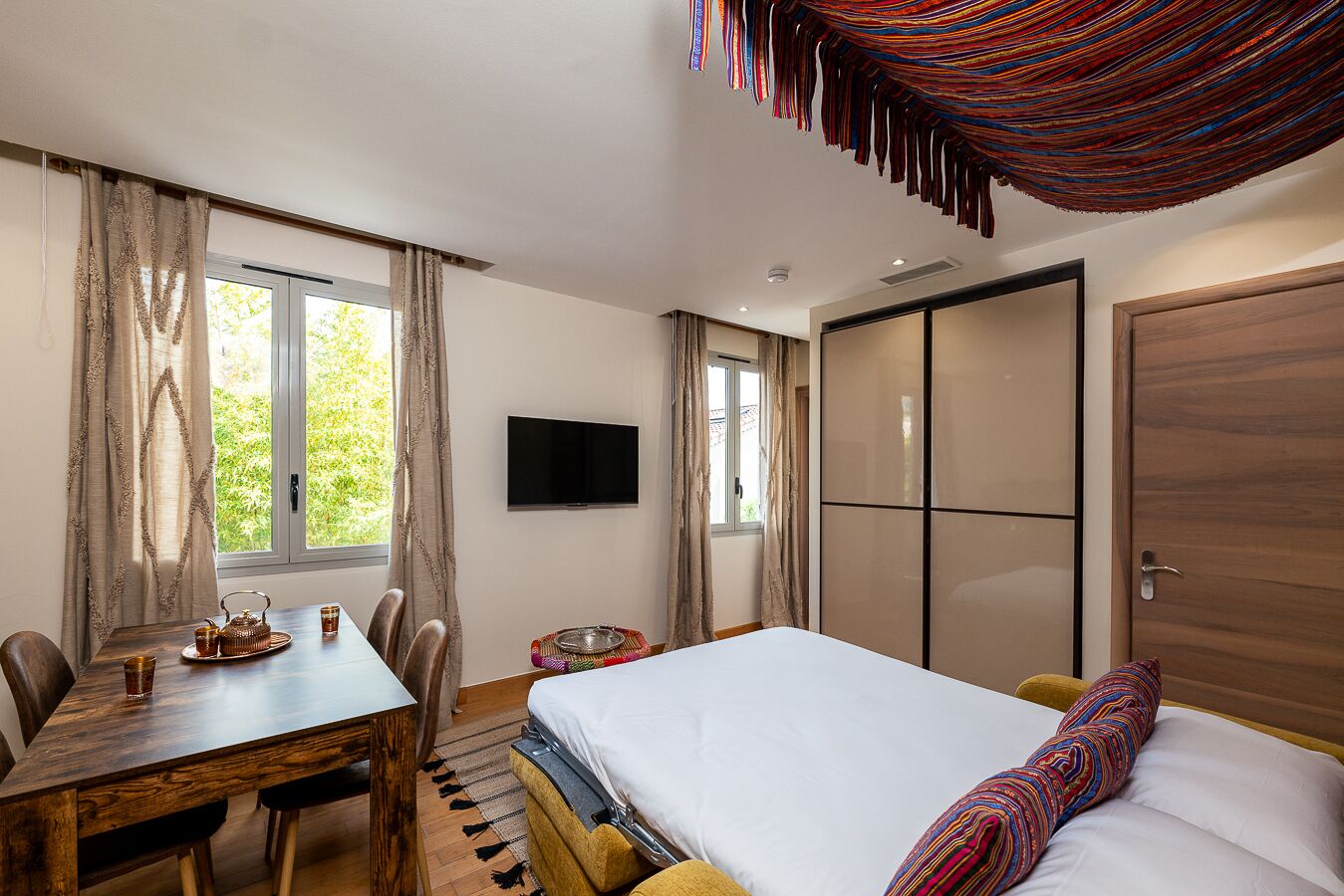 1 bedroom, in-room safe, desk, iron/ironing board