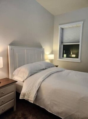 2 bedrooms, in-room safe, iron/ironing board, WiFi