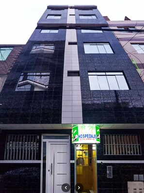 住宿正面