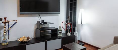 智能電視、書籍