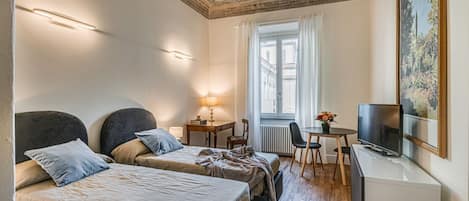 1 chambre, fer et planche Ă repasser, Wi-Fi, literie fournie