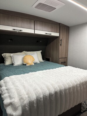 3 soverom, strykejern/-brett, wi-fi (inkludert) og sengetøy