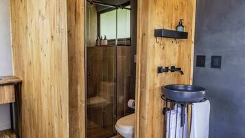 Bañera y ducha independientes, cabezal de ducha tipo lluvia