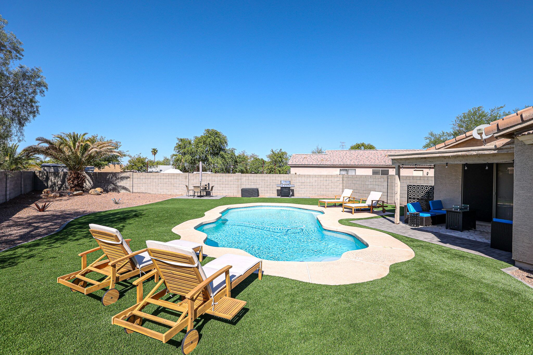 Peoria Pool home_Centrally located_3bd2bth_Game Room_Large private backyard.