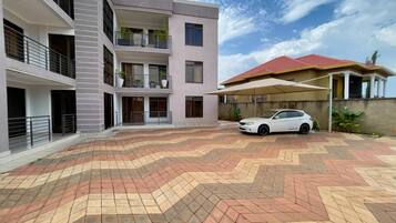 Apartment, 2 Bedrooms, Smoking, Balcony | Exterior