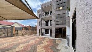 Apartment, 2 Bedrooms, Smoking, Balcony | Exterior - Executive 2 Bed Apartment in Kigali Kagarama (Kigali)