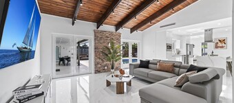 Lakefront Mansion•7BR•Pool•5min to Hard Rock