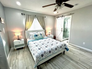 4 bedrooms, desk, iron/ironing board, free WiFi