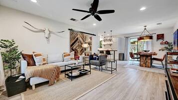 Una televisión, una oficina