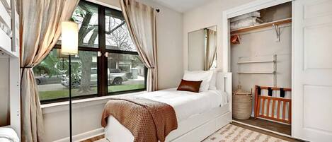 3 habitaciones, cuna de viaje, wifi y ropa de cama