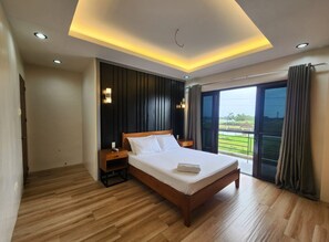1 bedroom, WiFi, bed sheets - Winch Unit 2: Kaogma Festival & CWC Wakefest (Pili)