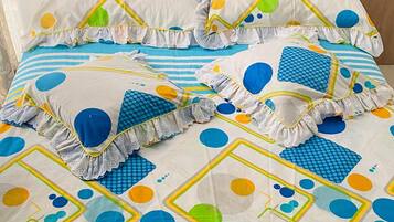 3 chambres, bureau, Wi-Fi, draps fournis