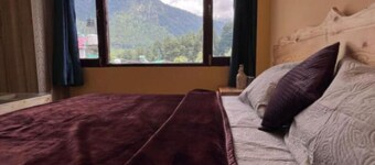 Deluxe Double Room /2 Adults + 1 Child/ - The Cosmic Rajasthan