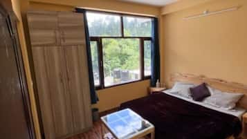 1 chambre, fer et planche Ă  repasser, draps fournis