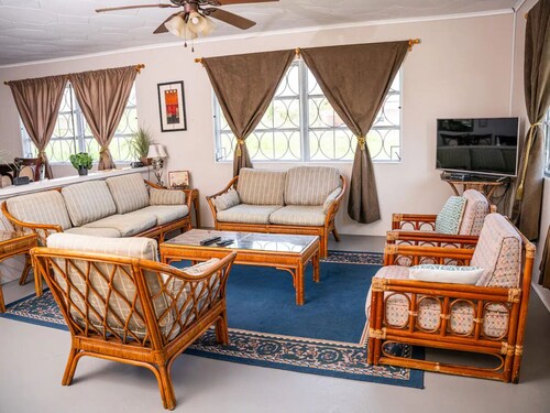 Families, Divers, Surfers & World Cup Visitors:
Relax in our serene island home.