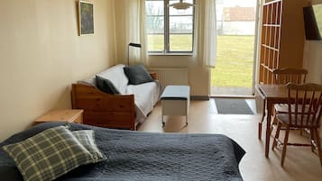 Standard Apartment | Living area