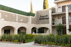 Terrace/patio - Sacramento Hotel Boutique  (Ezequiel Montes)