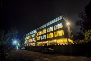 Front of property – evening/night