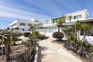 Property grounds - Home2Book Cozy Apt Pool & Tenis Court, El Porís (Arico)