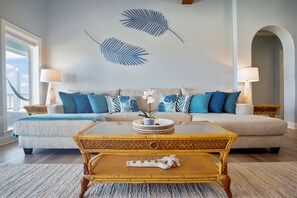 Smart TV, reproductor de DVD y libros 