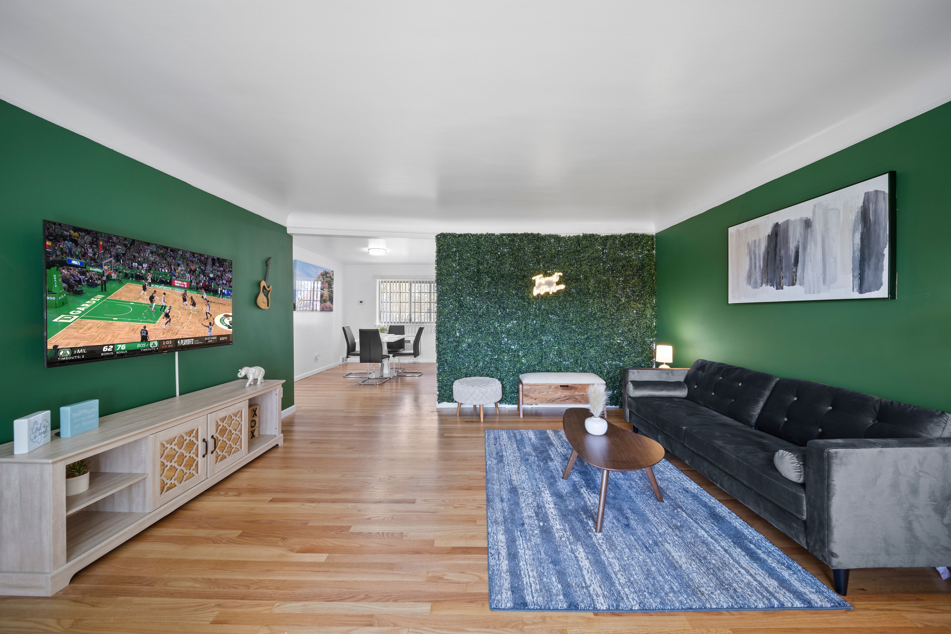 4-bed Sanctuary In Vibrant Birmingham - Rochester Hills, MI