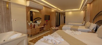 The Muse Pyramids INN