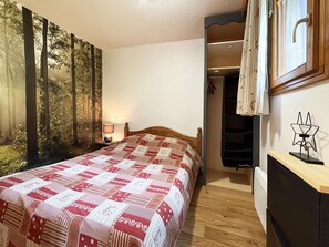 2 bedrooms - LES COLCHIQUES N°C208 (LES ORRES 1800)