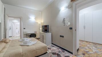 3 chambres, fer et planche Ă repasser, Wi-Fi, draps fournis