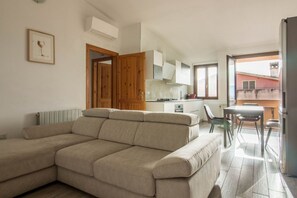 Téléviseur à écran plat