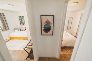 2 bedrooms, desk, iron/ironing board, WiFi - Cozy Nook: Work Hard, Play Harder in Lander, Wyoming! (Lander)