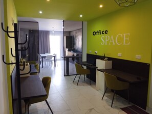 Dining - Go Exchange, Block D, Apt.8 - Entire Unit (Saint Paul's Bay)