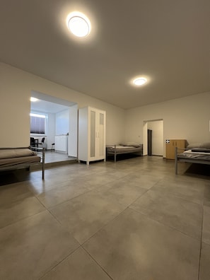 1 bedroom, WiFi - Mieterlux Frankfurt Heusenstamm Zimmer 5 Personen (Heusenstamm)