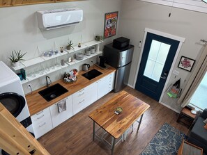Fridge, microwave, stovetop, coffee/tea maker