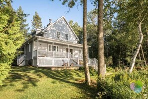 Exterior - Magnifique maison au bord de l'eau à Tremblant (Mont-Tremblant)