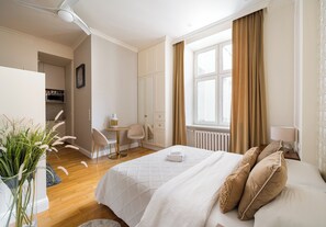 1 chambre, fer et planche Ă repasser, Wi-Fi, literie fournie
