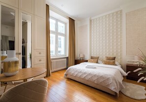 1 soverom, strykejern/-brett, wi-fi og sengetøy