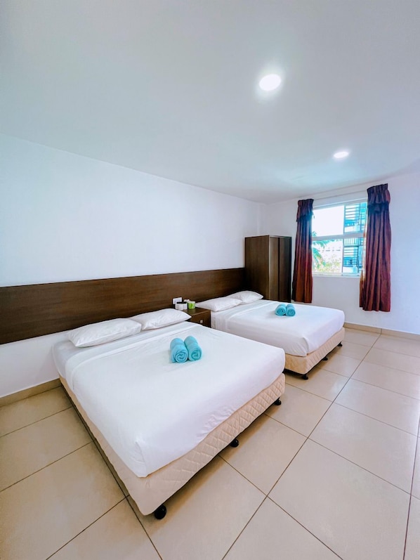 Family Room | Free WiFi