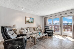 TV, table football, ping pong, books - La Mirage Condo 316LK Beachfront Resort Condominiums with Private Boardwalk (Port Aransas)