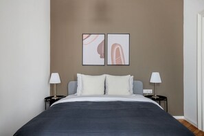 1 chambre, fer et planche à repasser, Wi-Fi, draps fournis