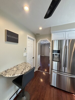 Uklassifisert bilde, 4 av 35, knapp