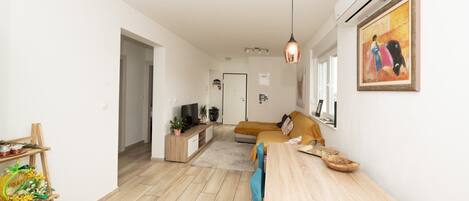 Fernseher