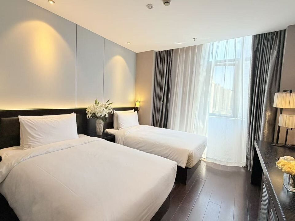 Luxury Twin Room