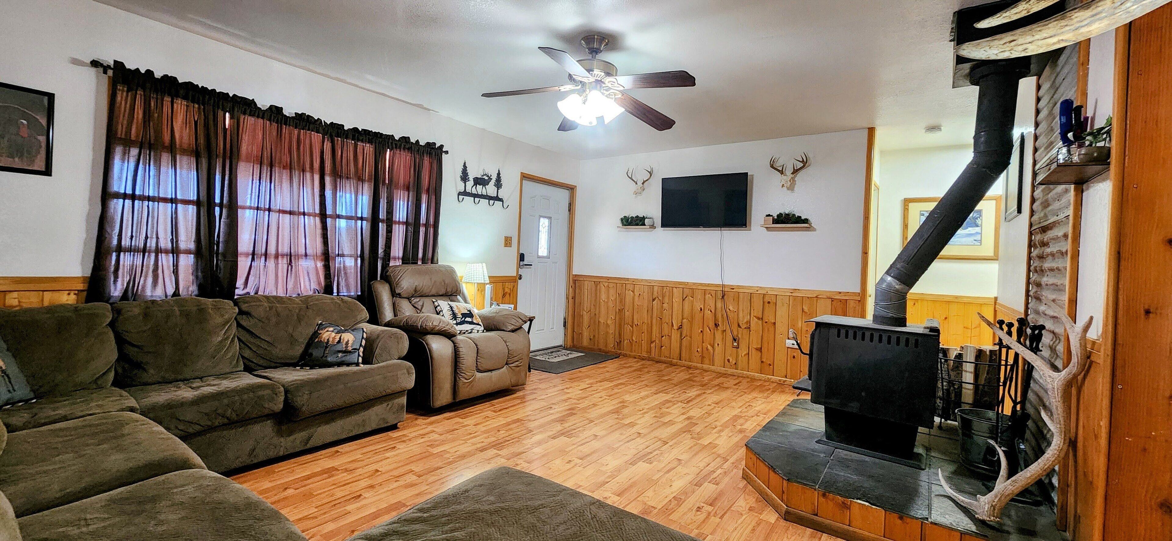 Comfortable Ranch Style Cabin With Prime Location To Both Arizona And New Mexico - New Mexico