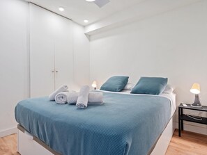 1 sovrum, strykjärn/strykbräda, wi-fi och sängkläder