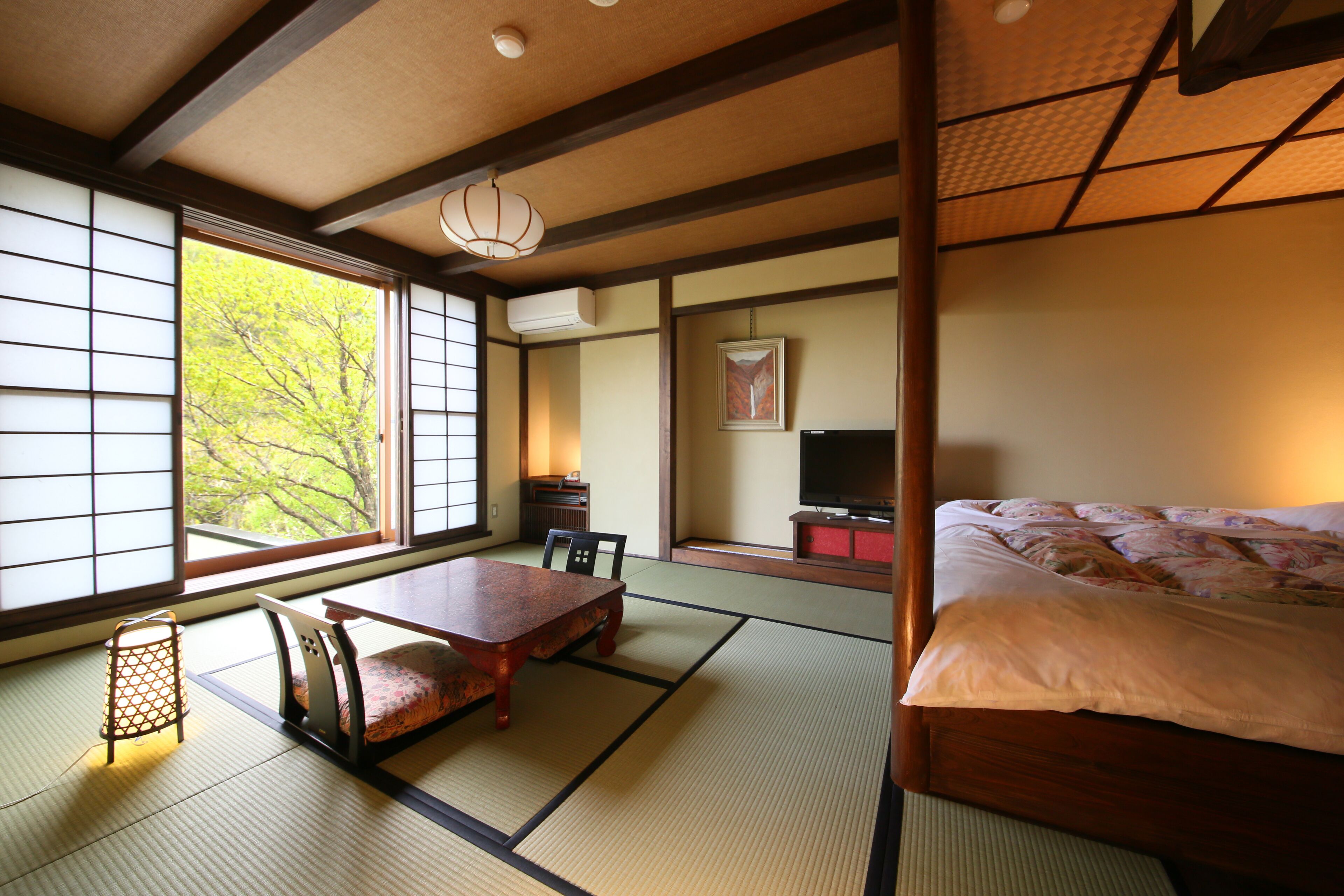 [Wamodan] Japanese modern style room 10 tatami with semi-open-air hot spring bath Non smoking | Premium bedding, pillowtop beds, in-room safe, individually decorated