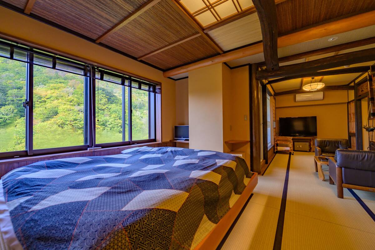 ห้องดีลักซ์ทวิน, ปลอดบุหรี่, วิวภูเขา (Hoshimi) | เครื่องนอนระดับพรีเมียม, เตียงพร้อมฟูกเสริมที่นอน, ตู้นิรภัยในห้องพัก